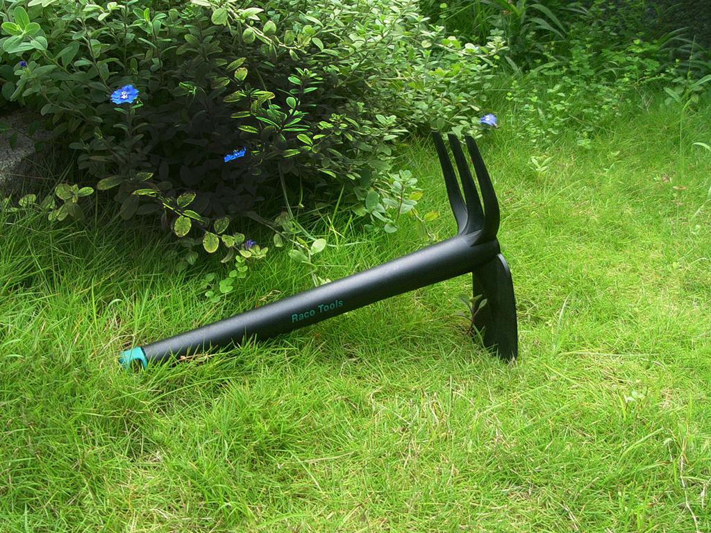 LIGHTWEIGHT Weeding Hoe