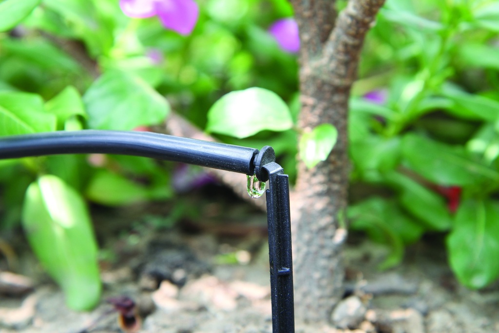 ANGLE ADJUSTABLE SPIKE DRIPPERS