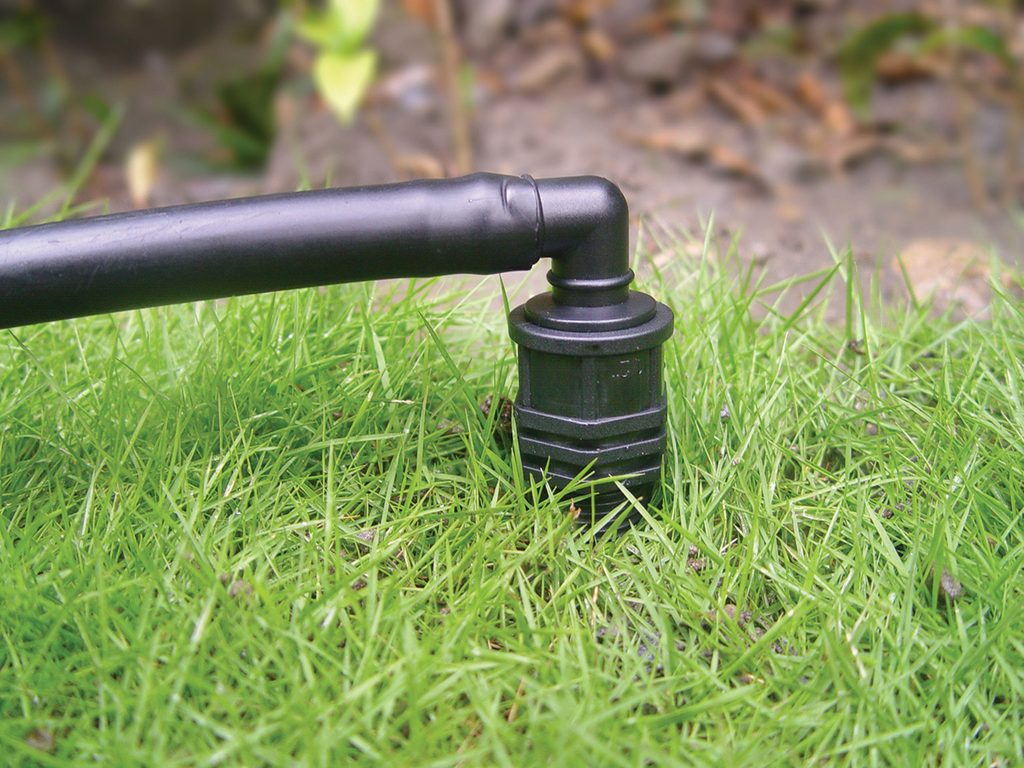 1/2" MALE THREAD L-JOINER