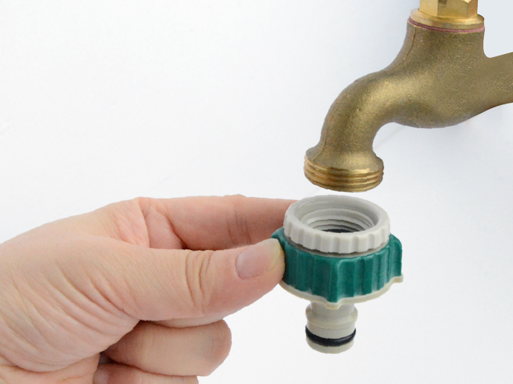 MAXI-COMFY FEMALE TAP  ADAPTOR (Size: 1/2" & 3/4")